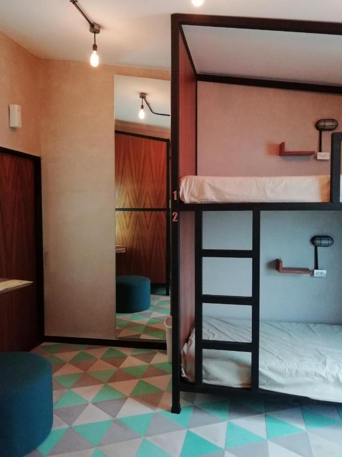 Moloch Hostel & Suites Канкун Екстер'єр фото