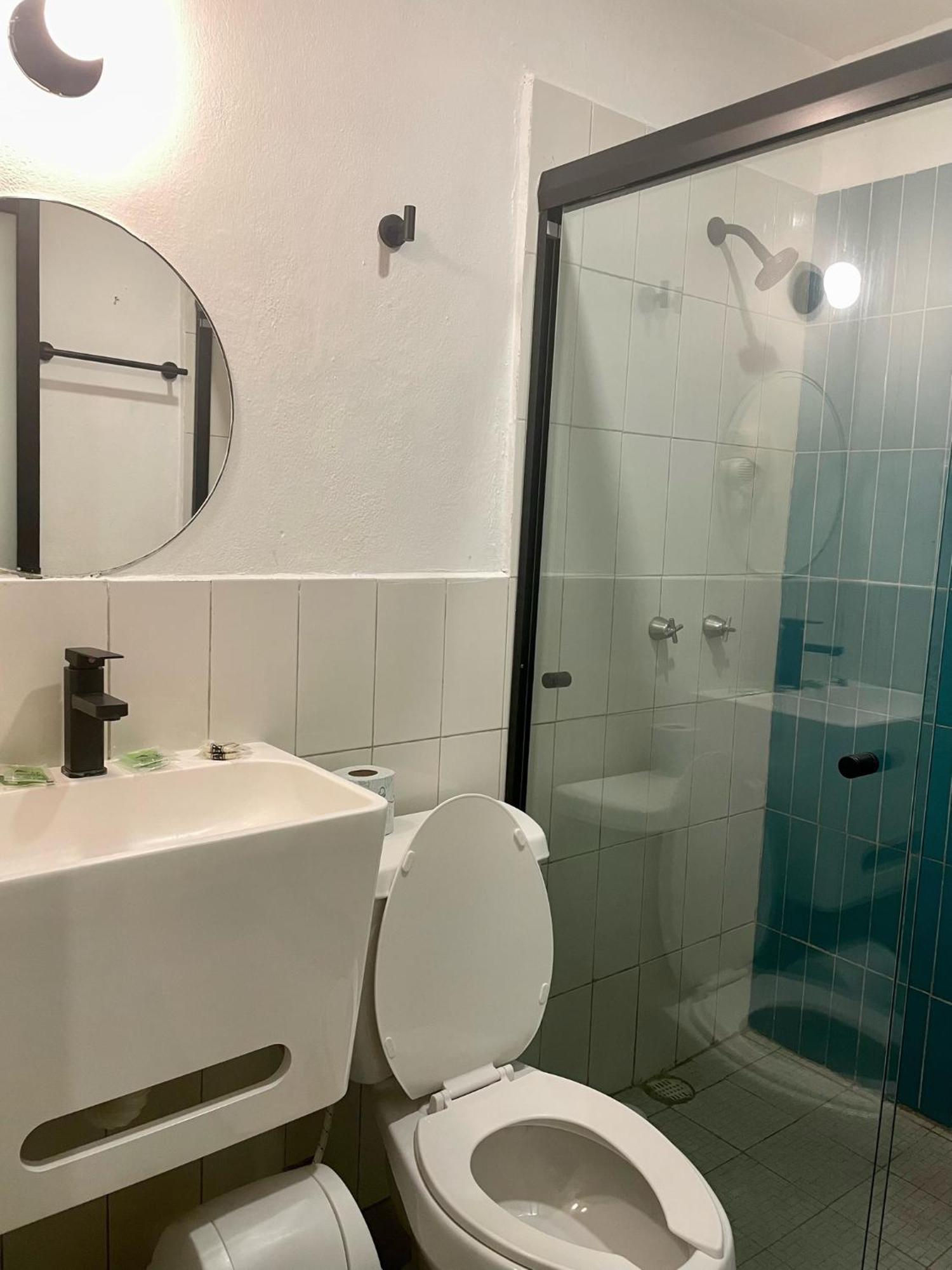 Moloch Hostel & Suites Канкун Екстер'єр фото